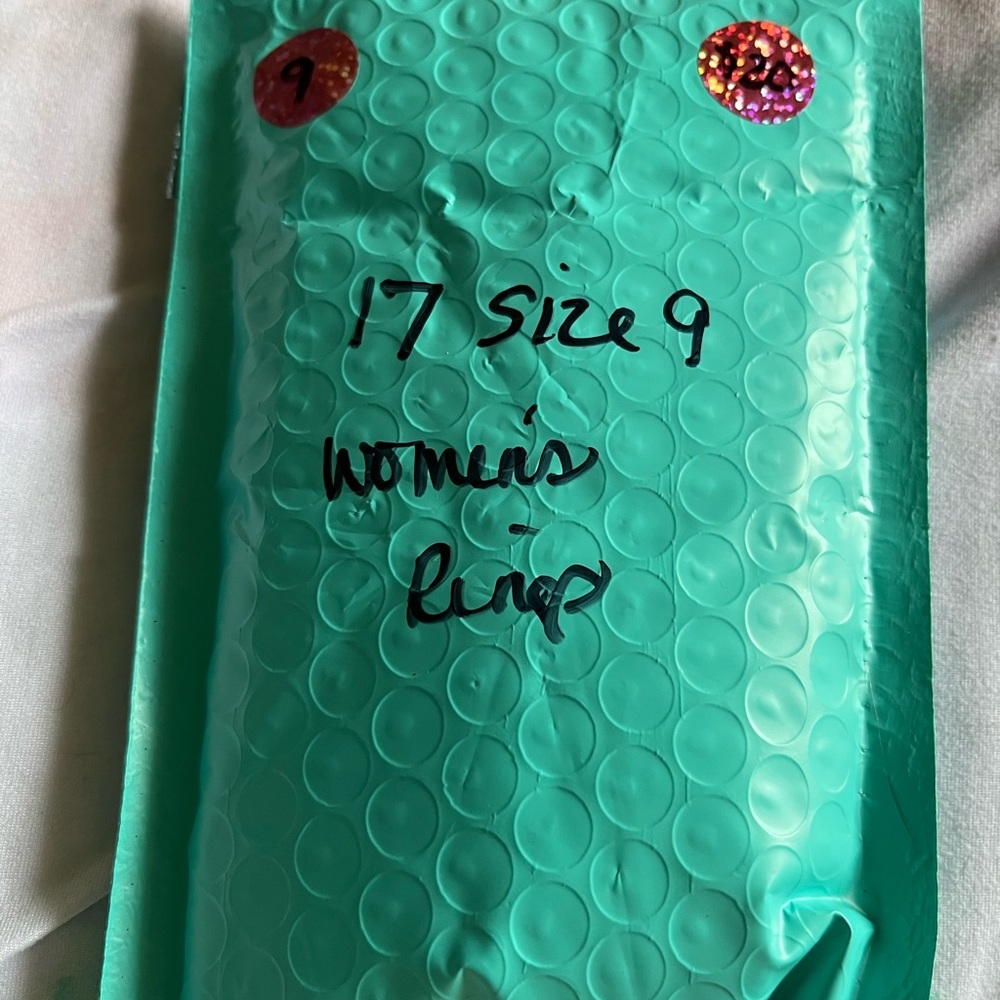 Mystery Size 9 Women’s Rings Grab Bag